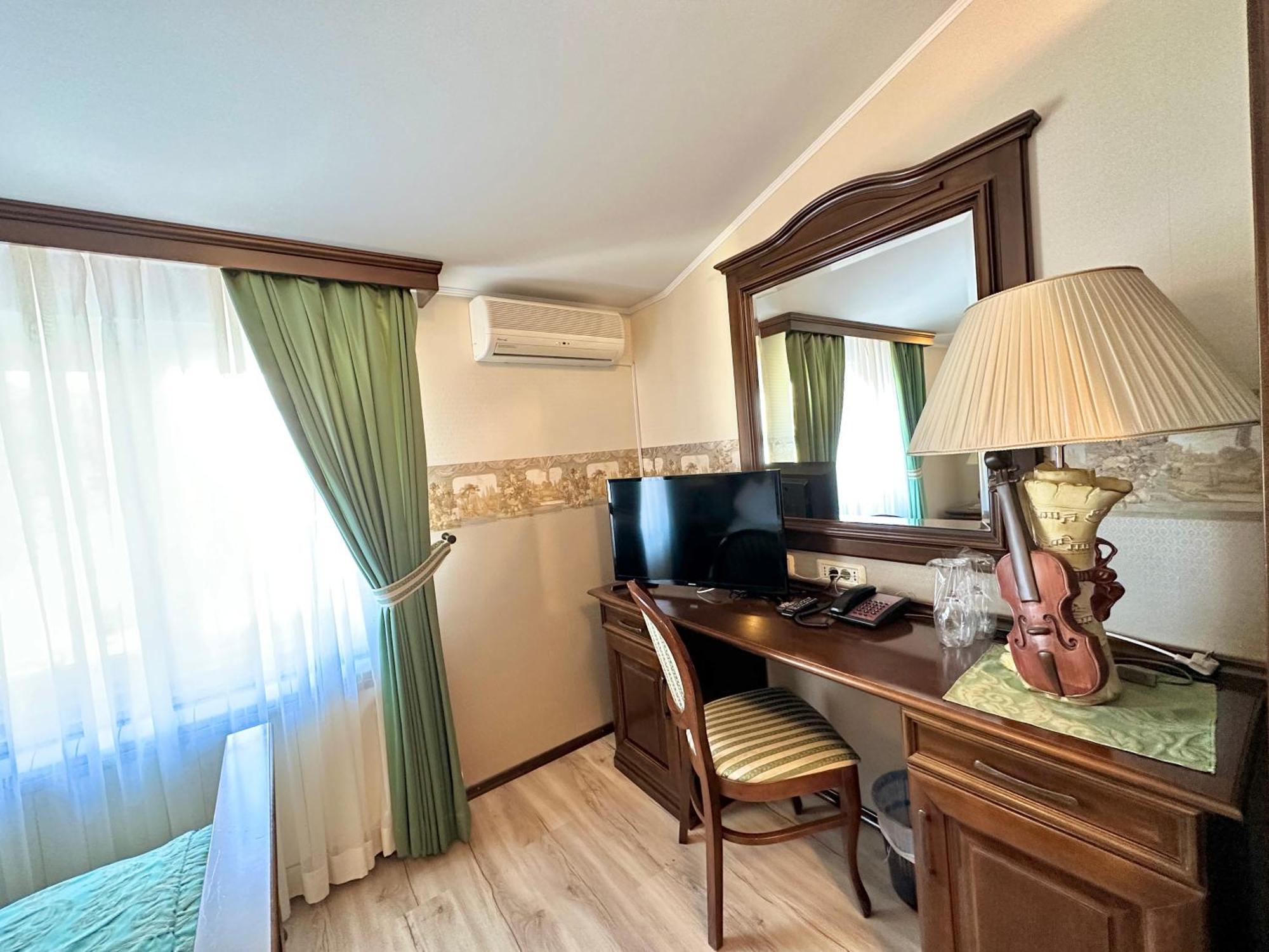 Boutique Hotel Grahor Sežana Cameră foto